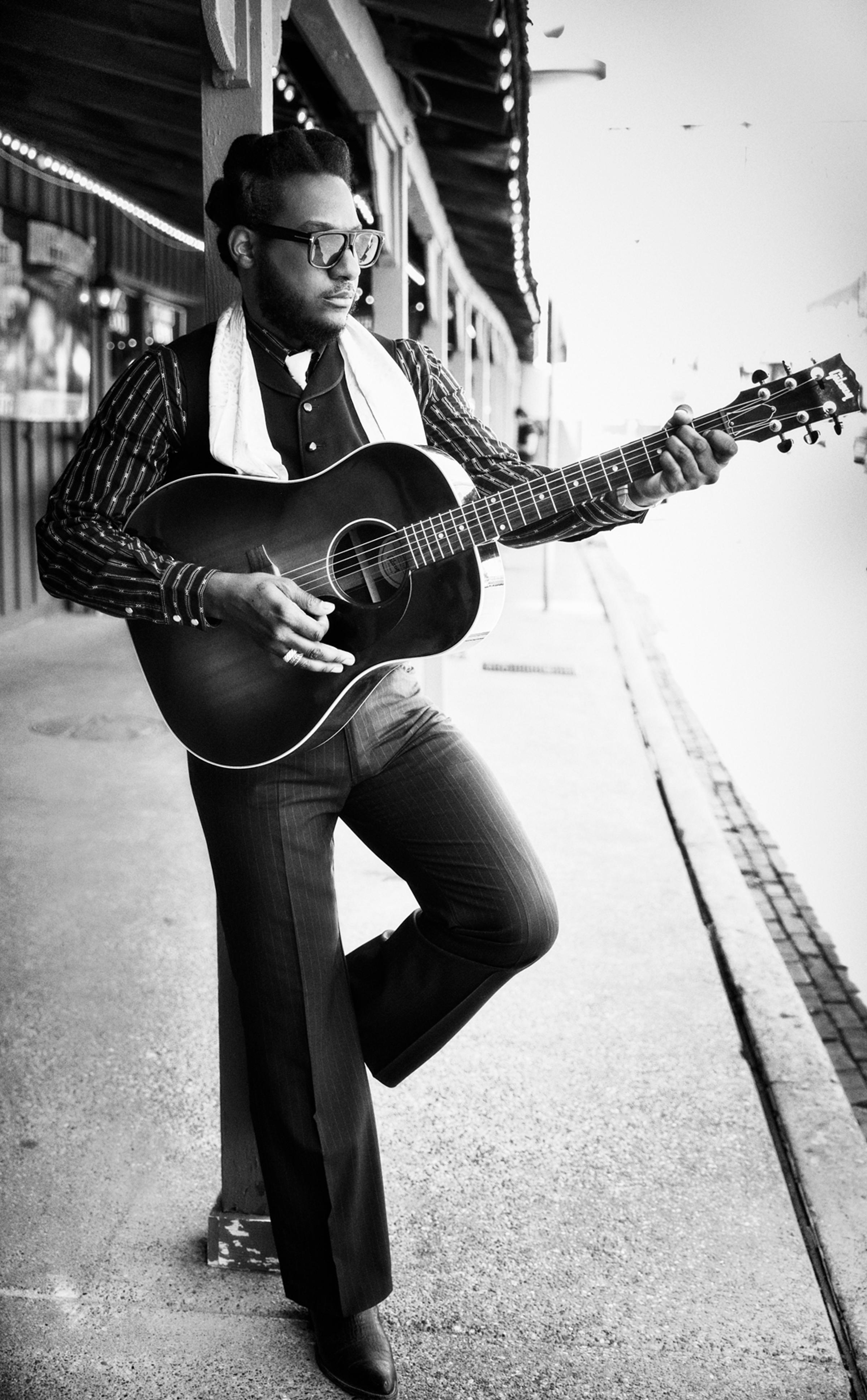 Leon Bridges by Ellen von Unwerth